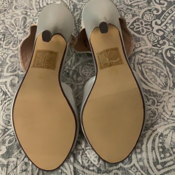 Silver sparkly heels - Picture 4 of 6